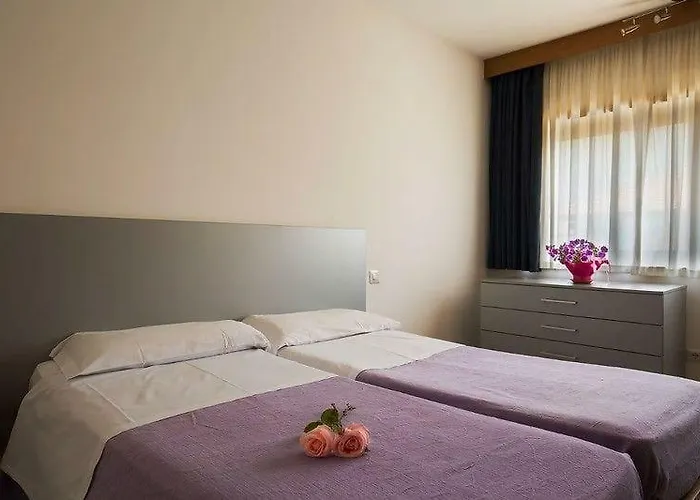 Capitol * טרנטו